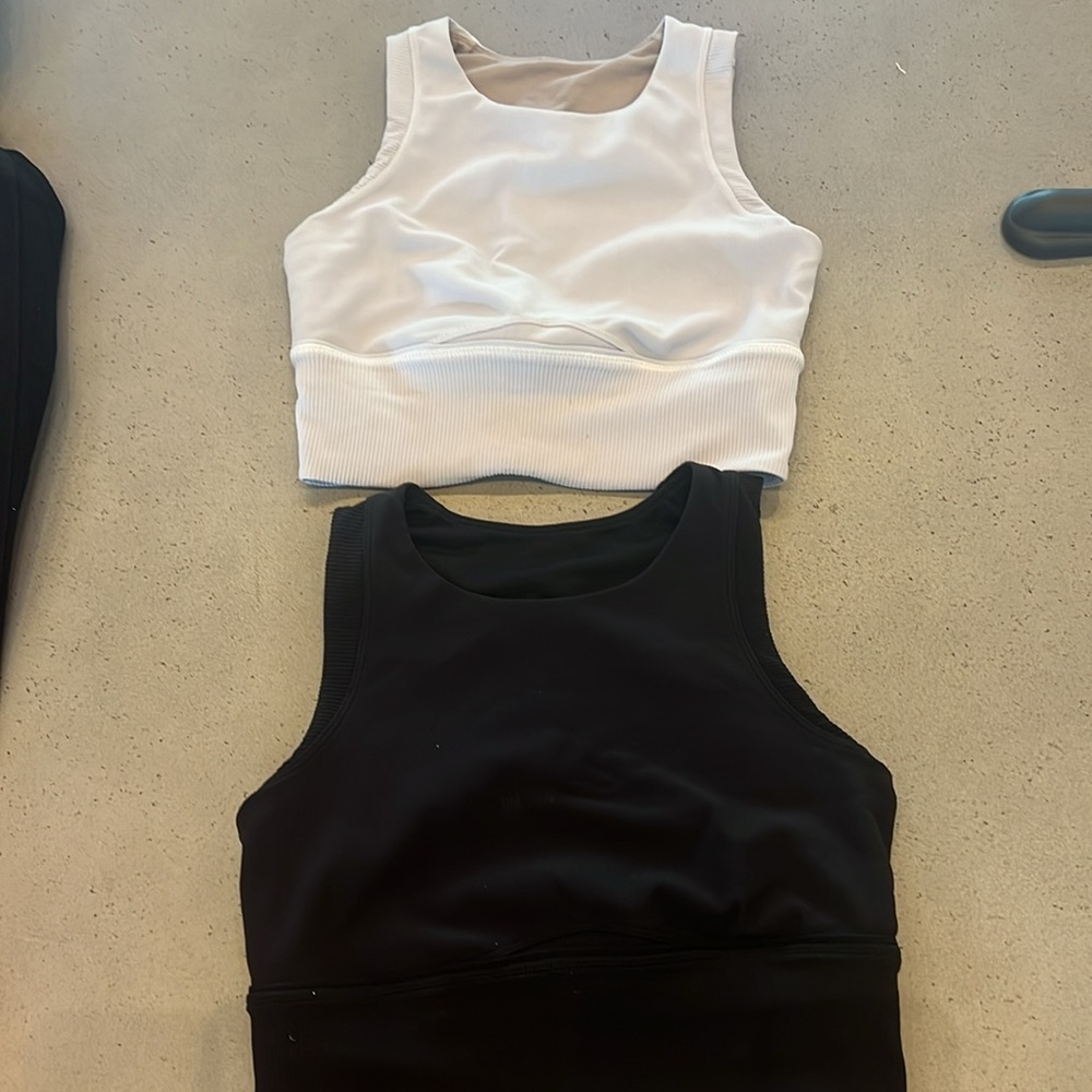 COPY - Lululemon crop tops - black & white